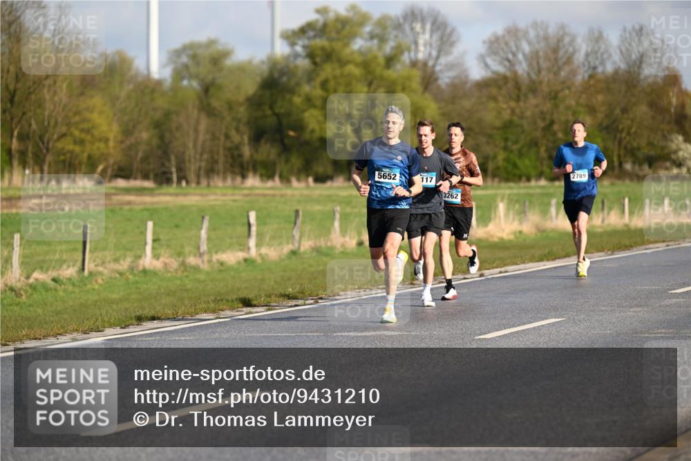 12.04.2026 - 45. Internationalen Wilhelmsburger Insellauf Dr. Thomas Lammeyer http://msf.ph/oto/9431210 12.04.2026 09:10:51 Laufen 5652, 117, 3262, 2789 meine-sportfotos.de