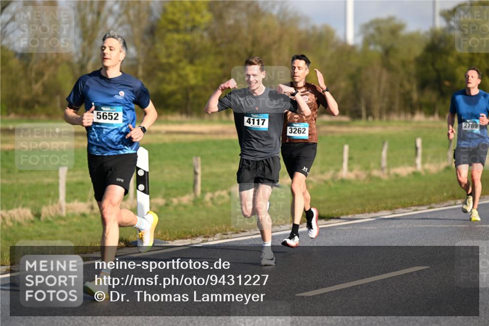 12.04.2026 - 45. Internationalen Wilhelmsburger Insellauf Dr. Thomas Lammeyer http://msf.ph/oto/9431227 12.04.2026 09:10:54 Laufen 5652, 4117, 3262, 2789 meine-sportfotos.de