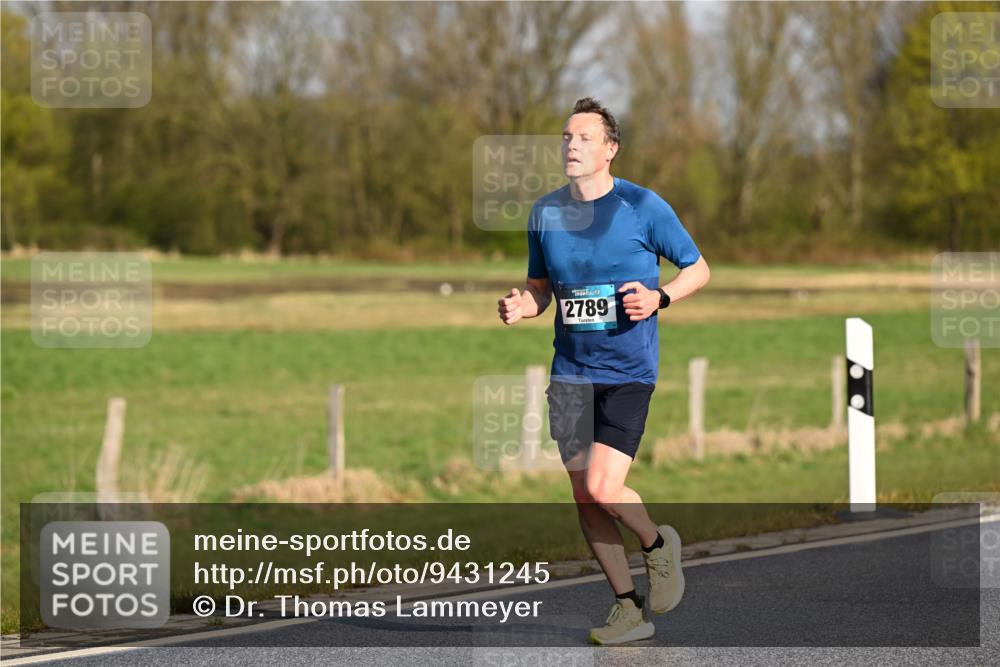 12.04.2026 - 45. Internationalen Wilhelmsburger Insellauf Dr. Thomas Lammeyer http://msf.ph/oto/9431245 12.04.2026 09:10:57 Laufen 2789 meine-sportfotos.de