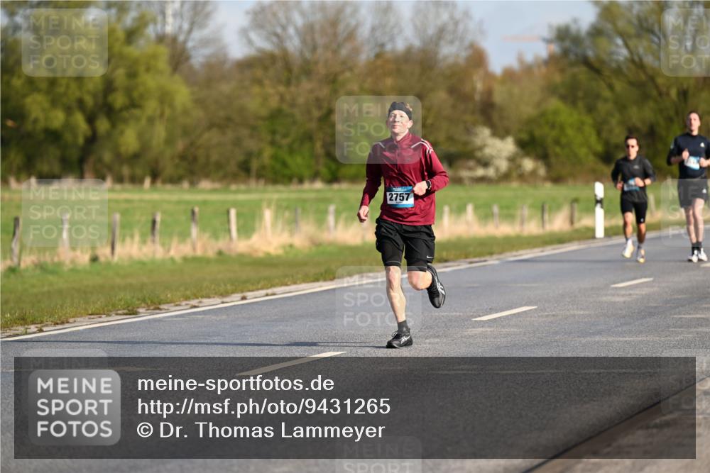 12.04.2026 - 45. Internationalen Wilhelmsburger Insellauf Dr. Thomas Lammeyer http://msf.ph/oto/9431265 12.04.2026 09:11:04 Laufen 2757 meine-sportfotos.de