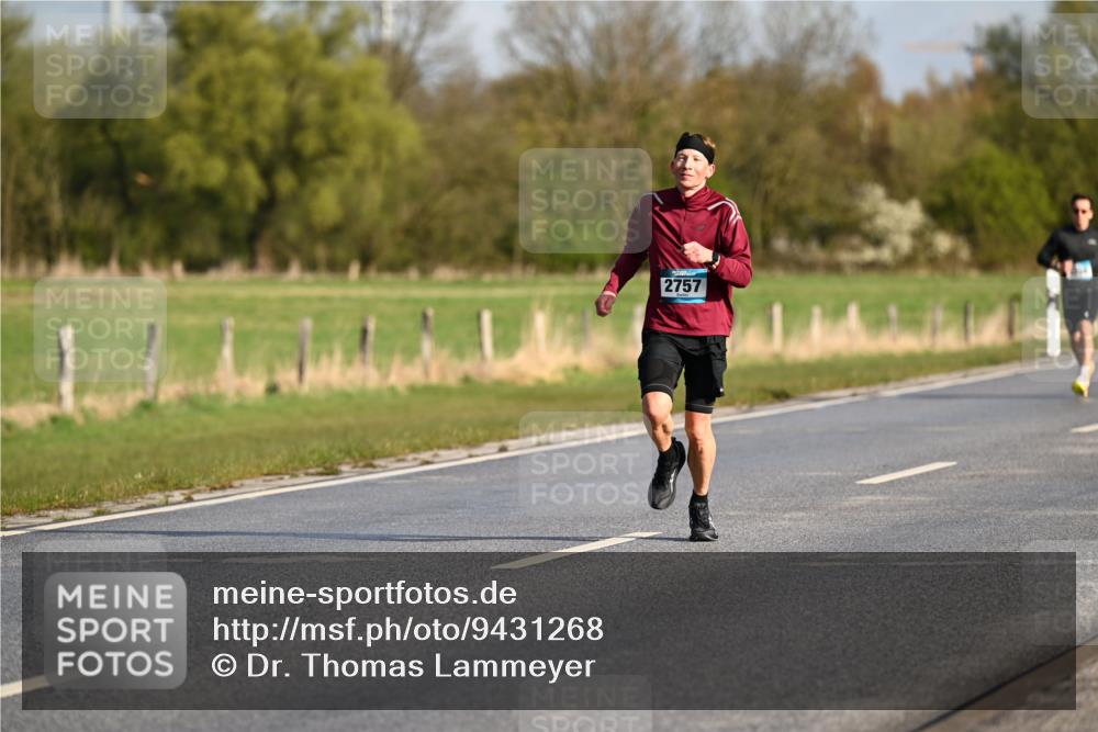 12.04.2026 - 45. Internationalen Wilhelmsburger Insellauf Dr. Thomas Lammeyer http://msf.ph/oto/9431268 12.04.2026 09:11:04 Laufen 2757 meine-sportfotos.de