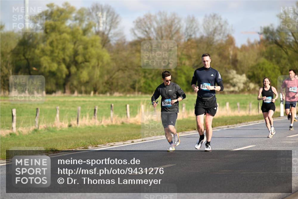 12.04.2026 - 45. Internationalen Wilhelmsburger Insellauf Dr. Thomas Lammeyer http://msf.ph/oto/9431276 12.04.2026 09:11:09 Laufen 3208, 254, 4003, 4291 meine-sportfotos.de