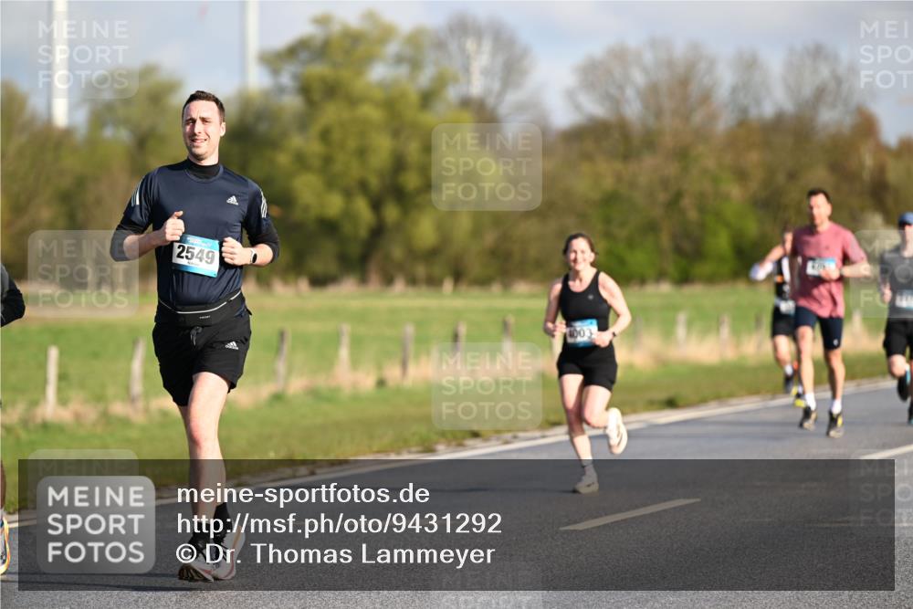 12.04.2026 - 45. Internationalen Wilhelmsburger Insellauf Dr. Thomas Lammeyer http://msf.ph/oto/9431292 12.04.2026 09:11:12 Laufen 2549 meine-sportfotos.de
