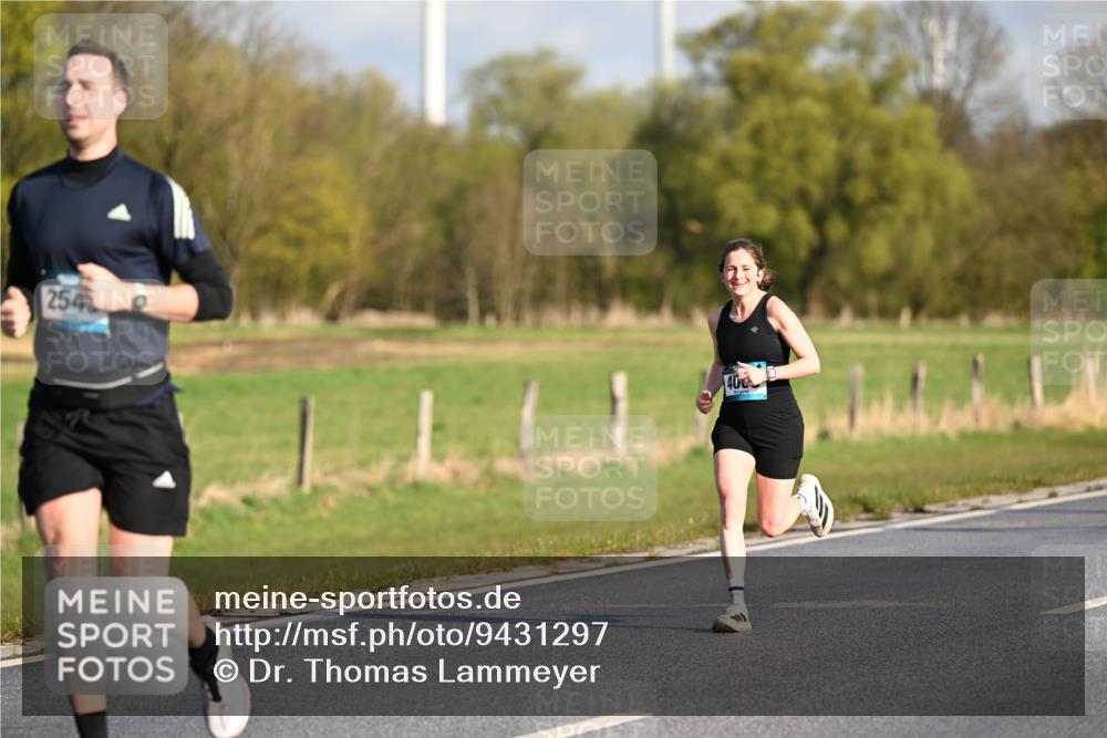 12.04.2026 - 45. Internationalen Wilhelmsburger Insellauf Dr. Thomas Lammeyer http://msf.ph/oto/9431297 12.04.2026 09:11:13 Laufen 254, 40 meine-sportfotos.de
