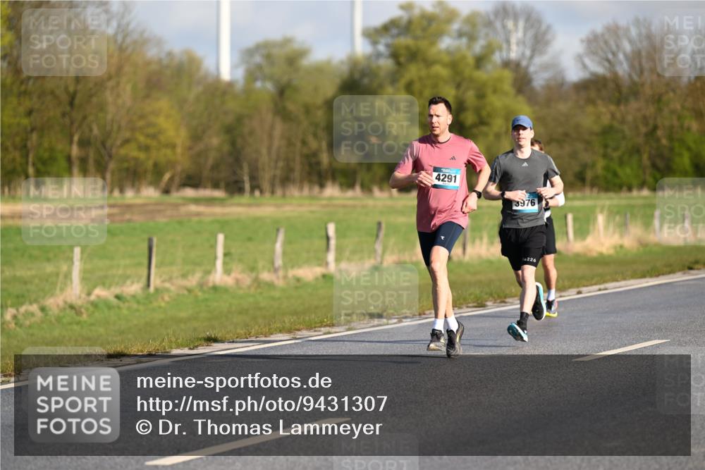 12.04.2026 - 45. Internationalen Wilhelmsburger Insellauf Dr. Thomas Lammeyer http://msf.ph/oto/9431307 12.04.2026 09:11:15 Laufen 4291, 3976, 226 meine-sportfotos.de