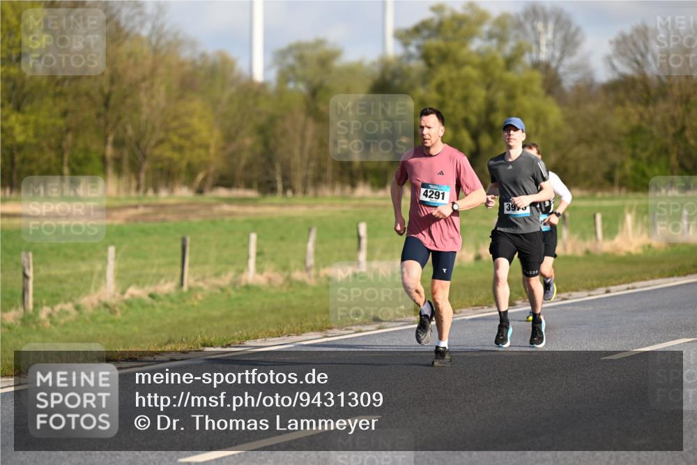 12.04.2026 - 45. Internationalen Wilhelmsburger Insellauf Dr. Thomas Lammeyer http://msf.ph/oto/9431309 12.04.2026 09:11:15 Laufen 4291, 39, 226 meine-sportfotos.de