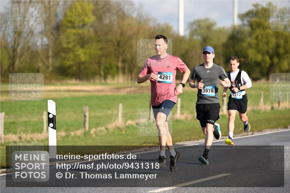 12.04.2026 - 45. Internationalen Wilhelmsburger Insellauf Dr. Thomas Lammeyer http://msf.ph/oto/9431318 12.04.2026 09:11:17 Laufen 4291, 3976, 226, 3372 meine-sportfotos.de