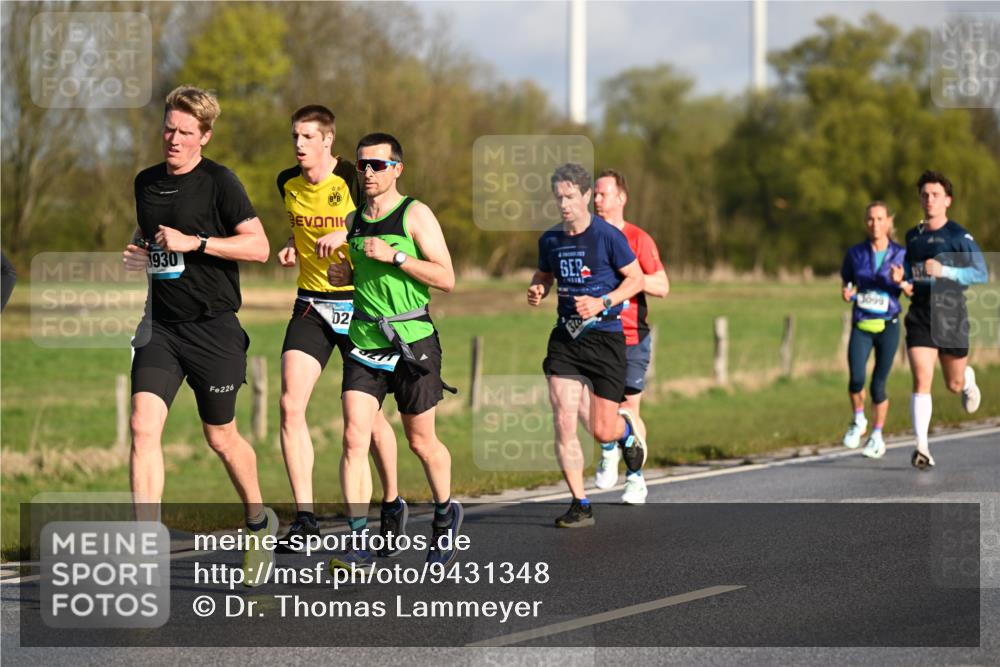 12.04.2026 - 45. Internationalen Wilhelmsburger Insellauf Dr. Thomas Lammeyer http://msf.ph/oto/9431348 12.04.2026 09:11:23 Laufen 3930, 3899, 226, 02 meine-sportfotos.de