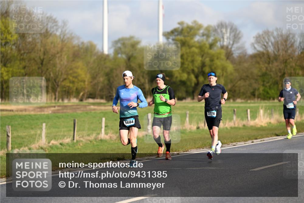 12.04.2026 - 45. Internationalen Wilhelmsburger Insellauf Dr. Thomas Lammeyer http://msf.ph/oto/9431385 12.04.2026 09:11:34 Laufen 2212, 3776, 5684 meine-sportfotos.de