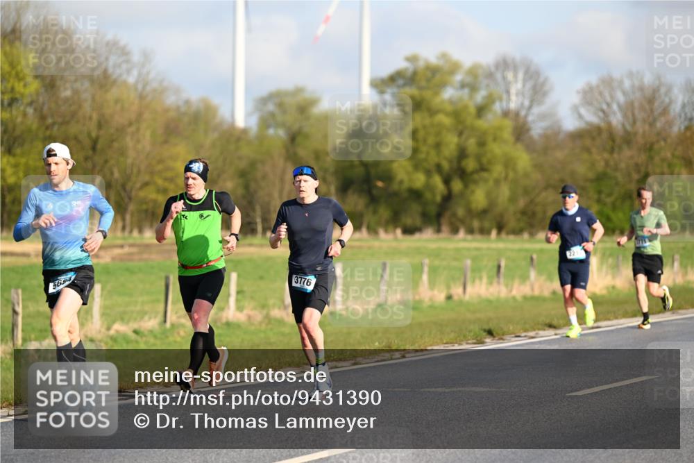 12.04.2026 - 45. Internationalen Wilhelmsburger Insellauf Dr. Thomas Lammeyer http://msf.ph/oto/9431390 12.04.2026 09:11:35 Laufen 5694, 3776, 2217 meine-sportfotos.de