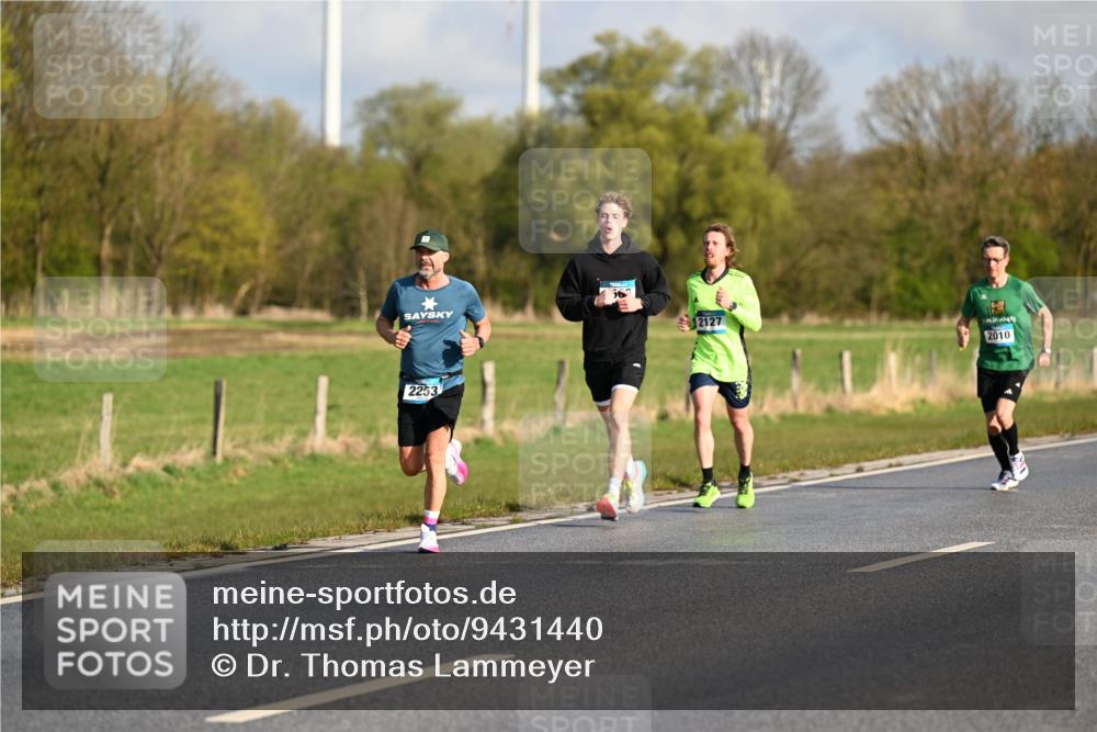 12.04.2026 - 45. Internationalen Wilhelmsburger Insellauf Dr. Thomas Lammeyer http://msf.ph/oto/9431440 12.04.2026 09:11:44 Laufen 2253, 2127, 2010 meine-sportfotos.de
