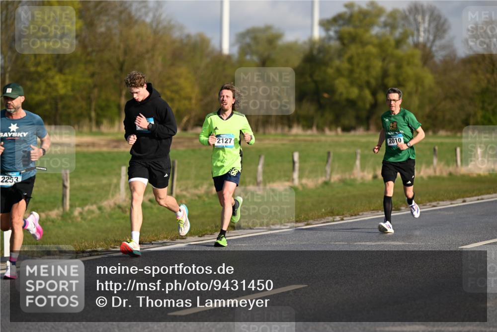 12.04.2026 - 45. Internationalen Wilhelmsburger Insellauf Dr. Thomas Lammeyer http://msf.ph/oto/9431450 12.04.2026 09:11:46 Laufen 2253, 2127, 2010 meine-sportfotos.de