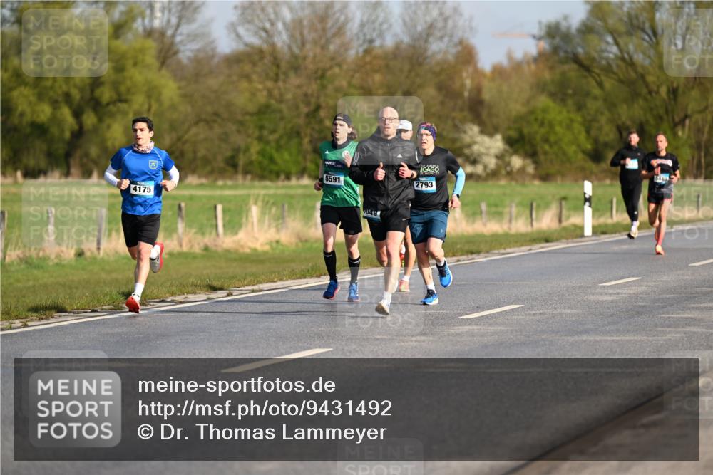 12.04.2026 - 45. Internationalen Wilhelmsburger Insellauf Dr. Thomas Lammeyer http://msf.ph/oto/9431492 12.04.2026 09:11:56 Laufen 4175, 5591, 049, 22, 2793, 5440 meine-sportfotos.de