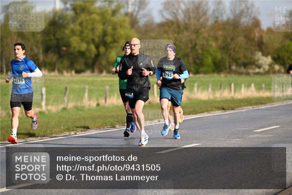 12.04.2026 - 45. Internationalen Wilhelmsburger Insellauf Dr. Thomas Lammeyer http://msf.ph/oto/9431505 12.04.2026 09:11:58 Laufen 4175, 049, 22, 2793 meine-sportfotos.de