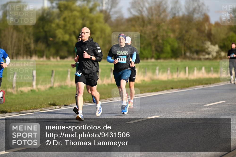 12.04.2026 - 45. Internationalen Wilhelmsburger Insellauf Dr. Thomas Lammeyer http://msf.ph/oto/9431506 12.04.2026 09:11:58 Laufen 049, 22, 2793 meine-sportfotos.de
