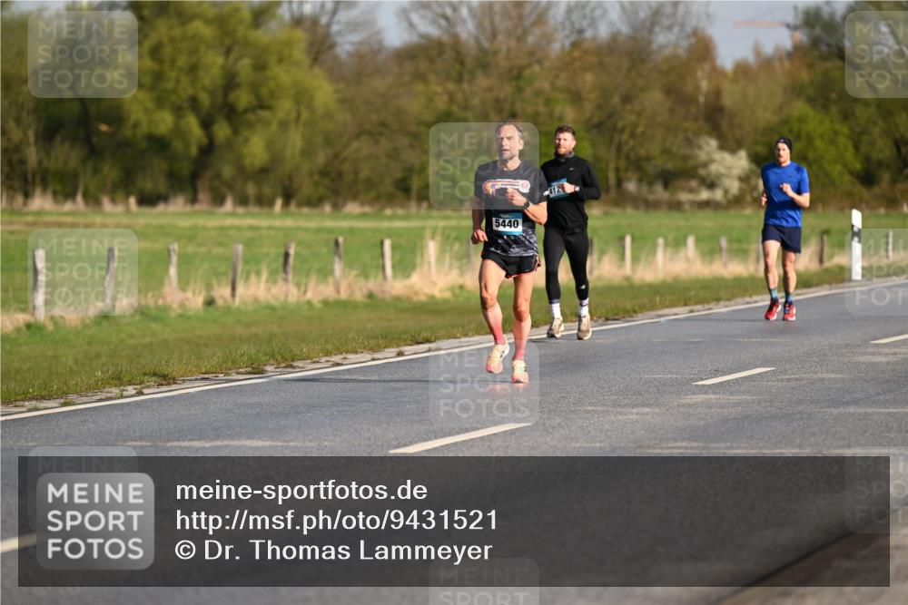 12.04.2026 - 45. Internationalen Wilhelmsburger Insellauf Dr. Thomas Lammeyer http://msf.ph/oto/9431521 12.04.2026 09:12:02 Laufen 5440, 412 meine-sportfotos.de