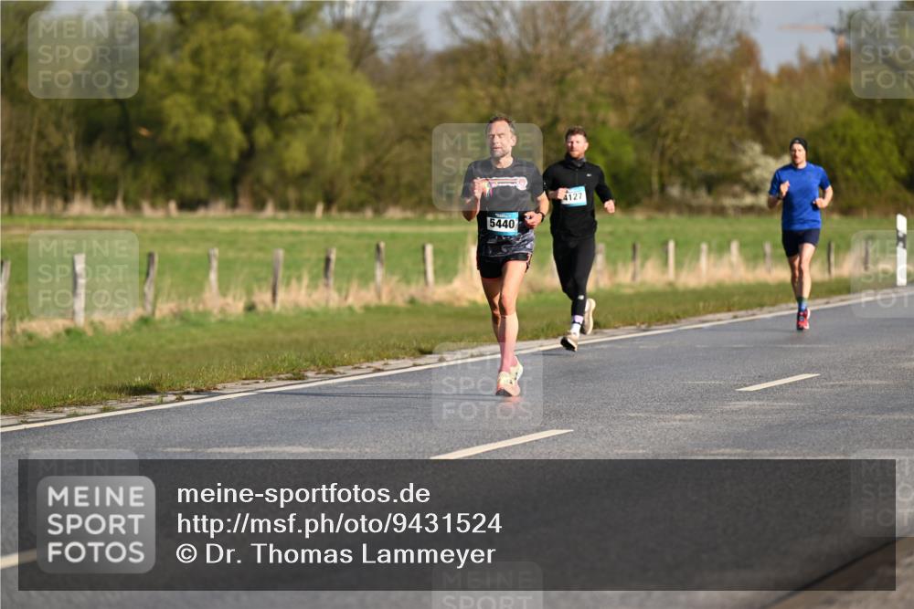 12.04.2026 - 45. Internationalen Wilhelmsburger Insellauf Dr. Thomas Lammeyer http://msf.ph/oto/9431524 12.04.2026 09:12:03 Laufen 5440, 4127 meine-sportfotos.de