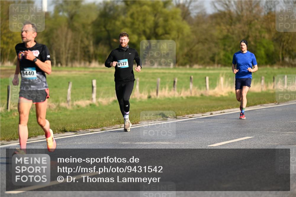 12.04.2026 - 45. Internationalen Wilhelmsburger Insellauf Dr. Thomas Lammeyer http://msf.ph/oto/9431542 12.04.2026 09:12:06 Laufen 5440, 4127 meine-sportfotos.de