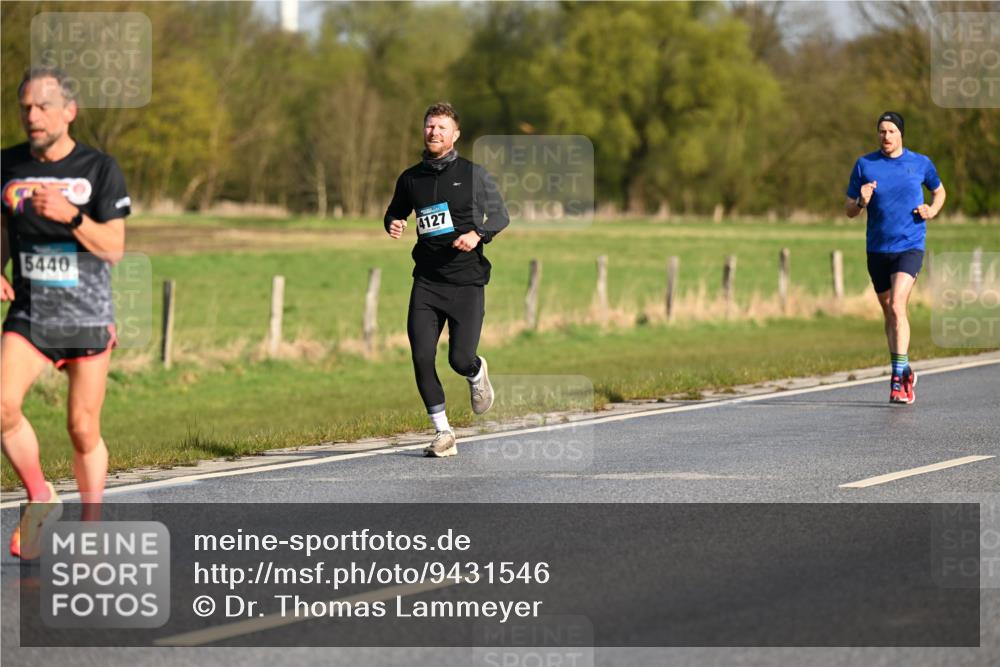 12.04.2026 - 45. Internationalen Wilhelmsburger Insellauf Dr. Thomas Lammeyer http://msf.ph/oto/9431546 12.04.2026 09:12:06 Laufen 5440, 4127 meine-sportfotos.de