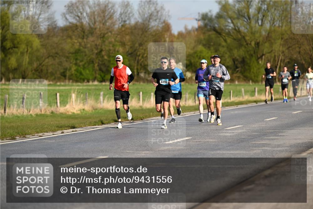 12.04.2026 - 45. Internationalen Wilhelmsburger Insellauf Dr. Thomas Lammeyer http://msf.ph/oto/9431556 12.04.2026 09:12:11 Laufen 4492 meine-sportfotos.de