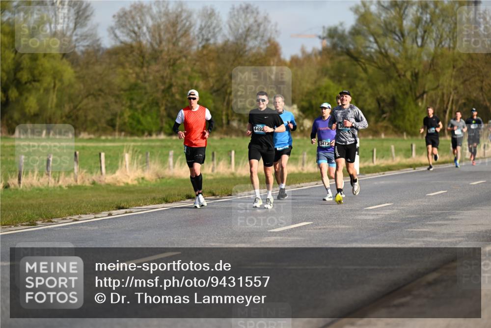 12.04.2026 - 45. Internationalen Wilhelmsburger Insellauf Dr. Thomas Lammeyer http://msf.ph/oto/9431557 12.04.2026 09:12:11 Laufen 305, 4492, 3473 meine-sportfotos.de