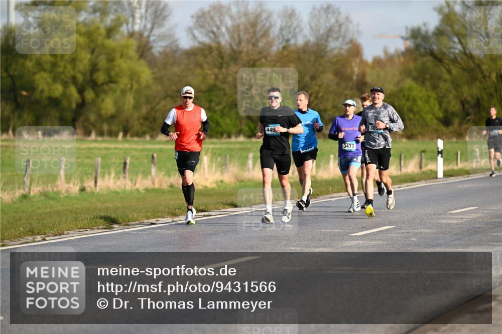 12.04.2026 - 45. Internationalen Wilhelmsburger Insellauf Dr. Thomas Lammeyer http://msf.ph/oto/9431566 12.04.2026 09:12:12 Laufen 449, 305, 3473 meine-sportfotos.de