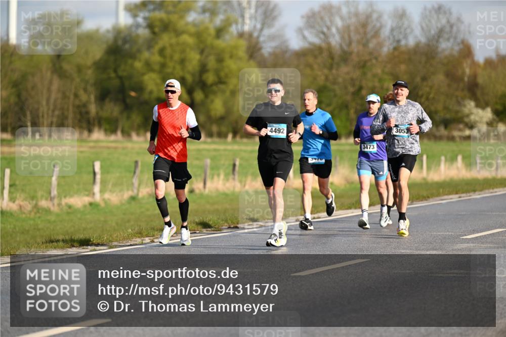 12.04.2026 - 45. Internationalen Wilhelmsburger Insellauf Dr. Thomas Lammeyer http://msf.ph/oto/9431579 12.04.2026 09:12:14 Laufen 4492, 347, 3053, 3473 meine-sportfotos.de