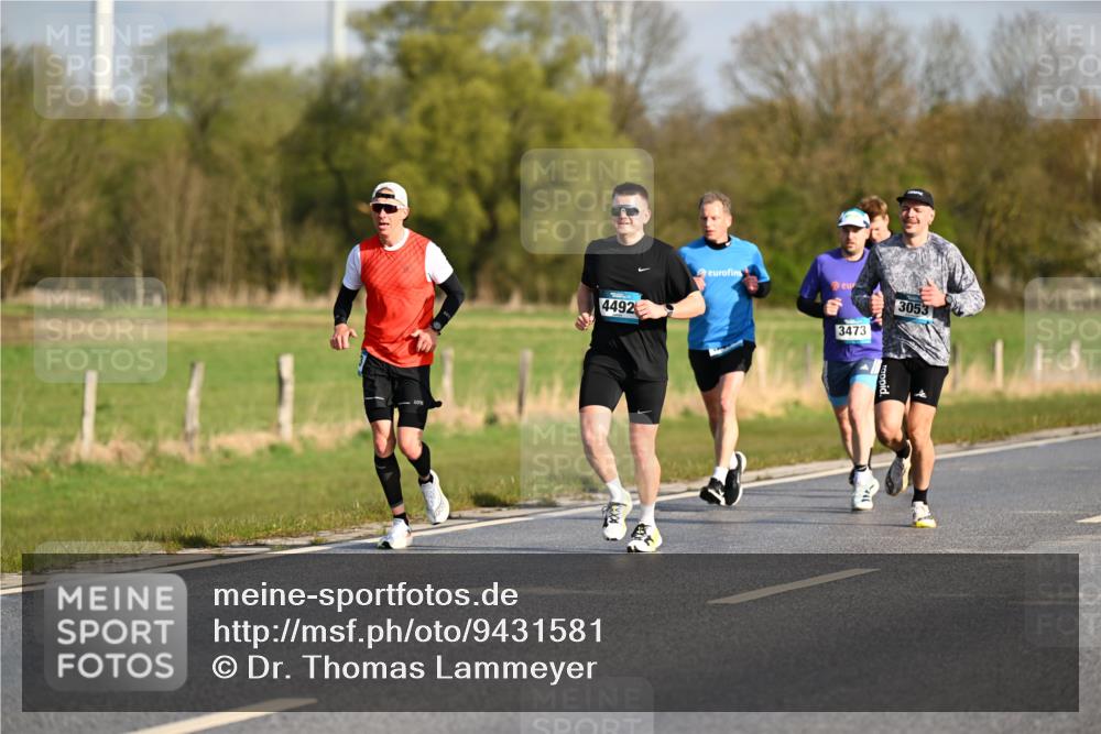 12.04.2026 - 45. Internationalen Wilhelmsburger Insellauf Dr. Thomas Lammeyer http://msf.ph/oto/9431581 12.04.2026 09:12:14 Laufen 4492, 3473, 3053 meine-sportfotos.de