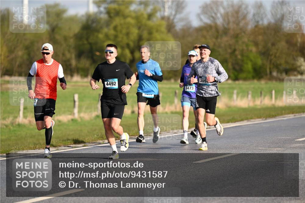 12.04.2026 - 45. Internationalen Wilhelmsburger Insellauf Dr. Thomas Lammeyer http://msf.ph/oto/9431587 12.04.2026 09:12:15 Laufen 3, 4492, 3473, 3053 meine-sportfotos.de