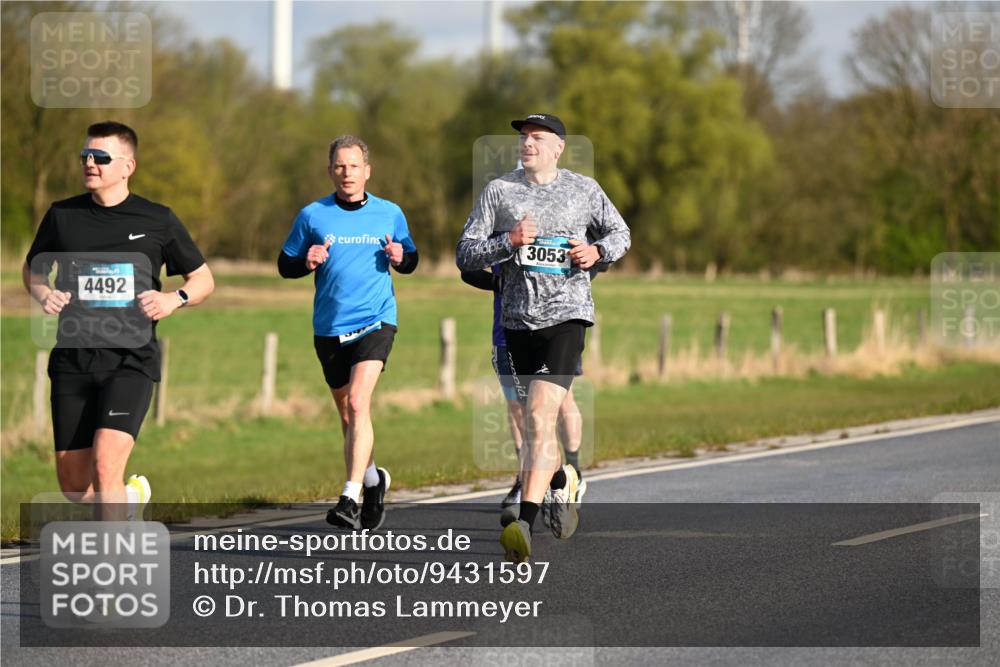 12.04.2026 - 45. Internationalen Wilhelmsburger Insellauf Dr. Thomas Lammeyer http://msf.ph/oto/9431597 12.04.2026 09:12:17 Laufen 4492, 3053 meine-sportfotos.de