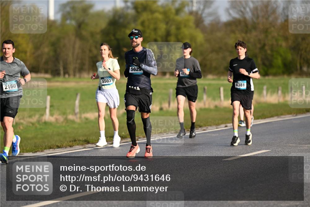12.04.2026 - 45. Internationalen Wilhelmsburger Insellauf Dr. Thomas Lammeyer http://msf.ph/oto/9431646 12.04.2026 09:12:28 Laufen 2160, 5503, 562, 4381 meine-sportfotos.de