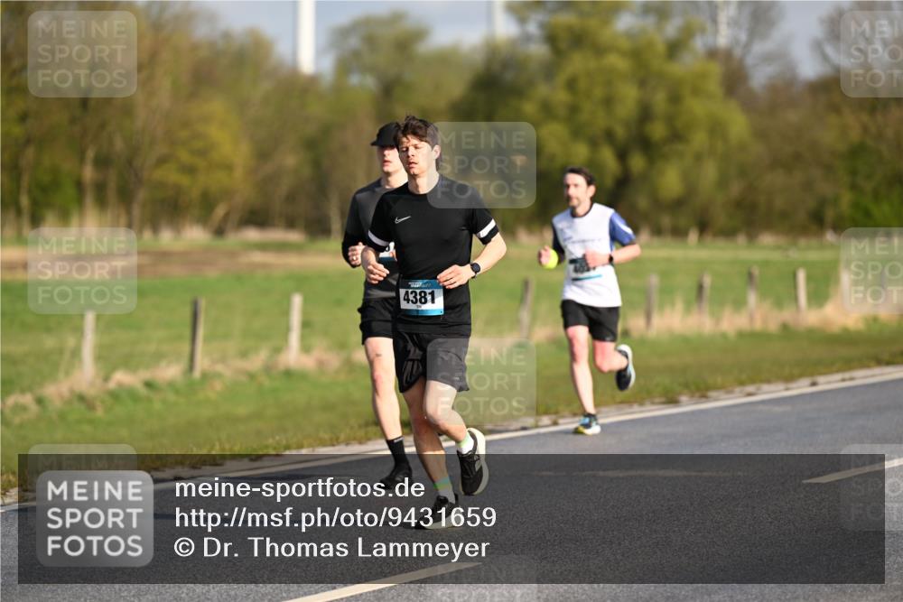 12.04.2026 - 45. Internationalen Wilhelmsburger Insellauf Dr. Thomas Lammeyer http://msf.ph/oto/9431659 12.04.2026 09:12:30 Laufen 4381 meine-sportfotos.de