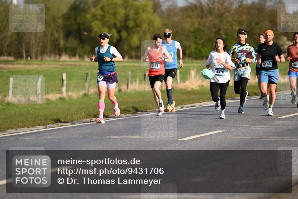 12.04.2026 - 45. Internationalen Wilhelmsburger Insellauf Dr. Thomas Lammeyer http://msf.ph/oto/9431706 12.04.2026 09:12:38 Laufen 142, 5561, 3, 4370, 4154, 4052 meine-sportfotos.de