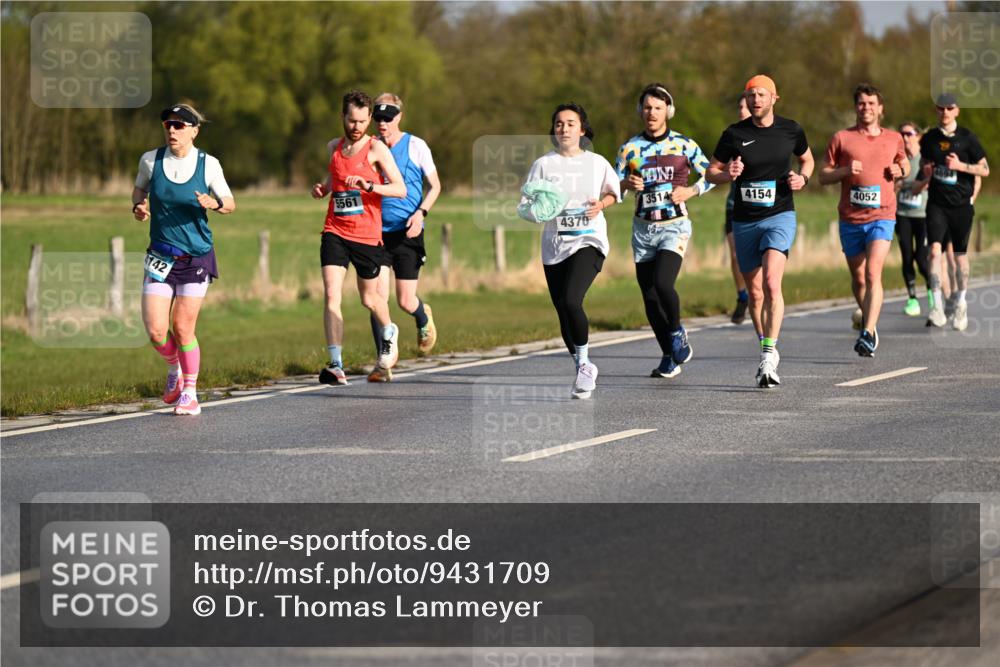 12.04.2026 - 45. Internationalen Wilhelmsburger Insellauf Dr. Thomas Lammeyer http://msf.ph/oto/9431709 12.04.2026 09:12:39 Laufen 4142, 5561, 4154, 4052, 3514, 4370, 4694 meine-sportfotos.de