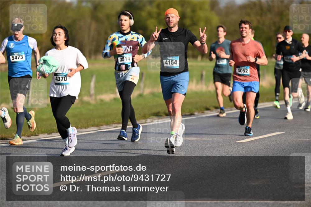 12.04.2026 - 45. Internationalen Wilhelmsburger Insellauf Dr. Thomas Lammeyer http://msf.ph/oto/9431727 12.04.2026 09:12:42 Laufen 5473, 4370, 3514, 4154, 4052 meine-sportfotos.de