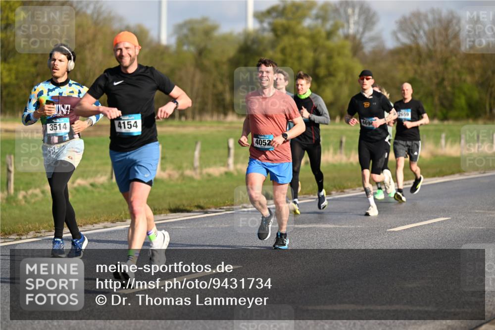 12.04.2026 - 45. Internationalen Wilhelmsburger Insellauf Dr. Thomas Lammeyer http://msf.ph/oto/9431734 12.04.2026 09:12:43 Laufen 3514, 4154, 4052, 4694, 2659 meine-sportfotos.de