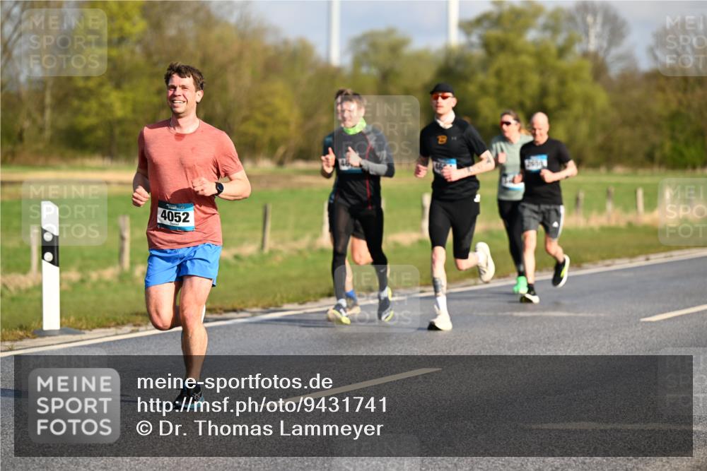 12.04.2026 - 45. Internationalen Wilhelmsburger Insellauf Dr. Thomas Lammeyer http://msf.ph/oto/9431741 12.04.2026 09:12:44 Laufen 4052 meine-sportfotos.de