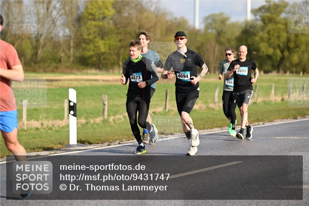 12.04.2026 - 45. Internationalen Wilhelmsburger Insellauf Dr. Thomas Lammeyer http://msf.ph/oto/9431747 12.04.2026 09:12:45 Laufen 4673, 4694, 3487, 2659 meine-sportfotos.de