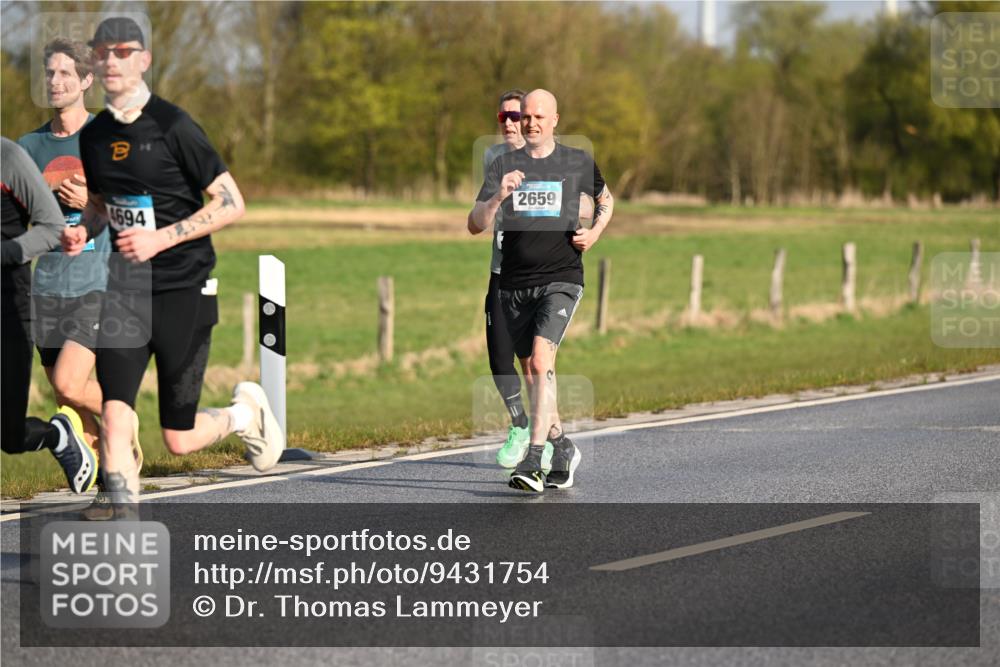 12.04.2026 - 45. Internationalen Wilhelmsburger Insellauf Dr. Thomas Lammeyer http://msf.ph/oto/9431754 12.04.2026 09:12:47 Laufen 4694, 2659 meine-sportfotos.de