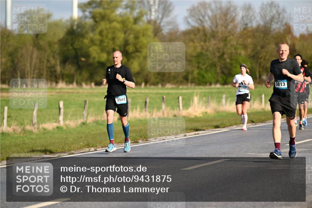 12.04.2026 - 45. Internationalen Wilhelmsburger Insellauf Dr. Thomas Lammeyer http://msf.ph/oto/9431875 12.04.2026 09:13:14 Laufen 3562, 5452, 3813 meine-sportfotos.de