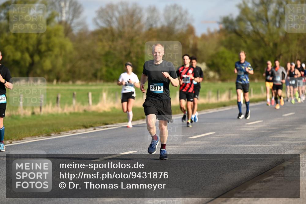 12.04.2026 - 45. Internationalen Wilhelmsburger Insellauf Dr. Thomas Lammeyer http://msf.ph/oto/9431876 12.04.2026 09:13:14 Laufen 562, 3813 meine-sportfotos.de