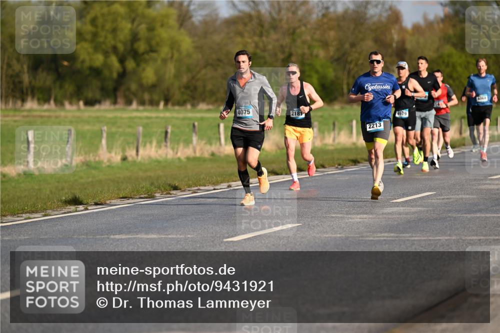 12.04.2026 - 45. Internationalen Wilhelmsburger Insellauf Dr. Thomas Lammeyer http://msf.ph/oto/9431921 12.04.2026 09:13:22 Laufen 4075, 2181, 2213, 4979, 4068 meine-sportfotos.de