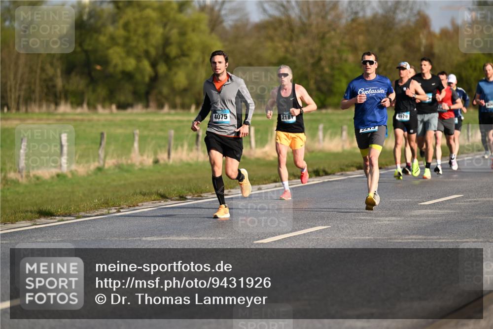 12.04.2026 - 45. Internationalen Wilhelmsburger Insellauf Dr. Thomas Lammeyer http://msf.ph/oto/9431926 12.04.2026 09:13:23 Laufen 4075, 2181, 2213, 4979, 406 meine-sportfotos.de