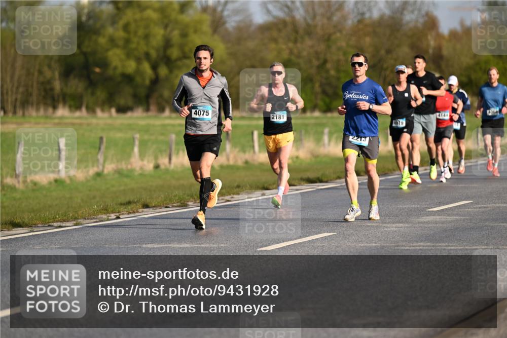 12.04.2026 - 45. Internationalen Wilhelmsburger Insellauf Dr. Thomas Lammeyer http://msf.ph/oto/9431928 12.04.2026 09:13:23 Laufen 4075, 2181, 2213, 4144, 4979 meine-sportfotos.de