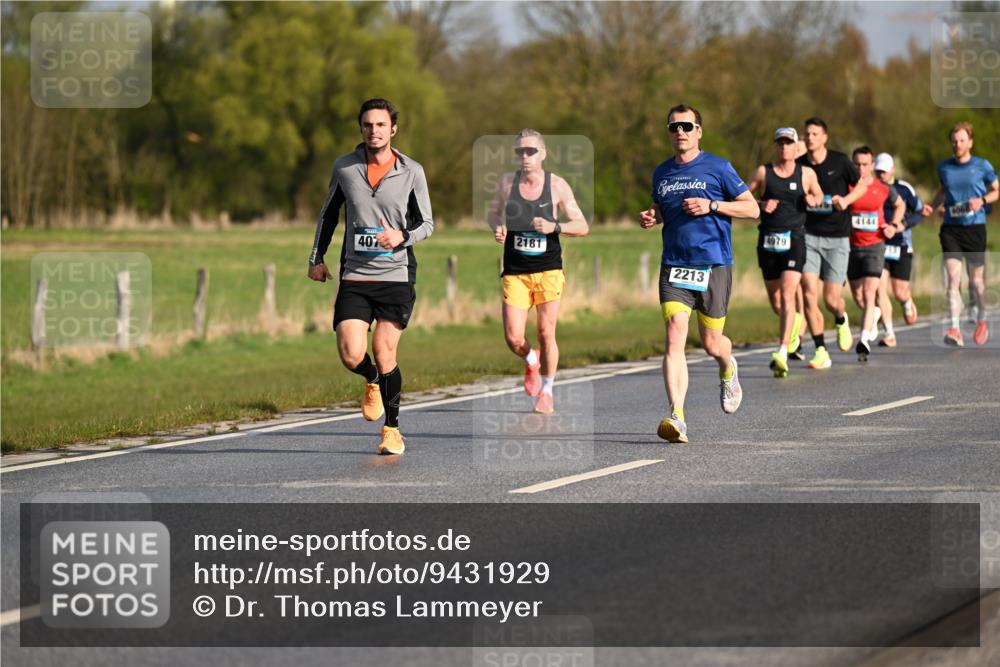 12.04.2026 - 45. Internationalen Wilhelmsburger Insellauf Dr. Thomas Lammeyer http://msf.ph/oto/9431929 12.04.2026 09:13:23 Laufen 407, 2181, 2213, 4144, 4979 meine-sportfotos.de
