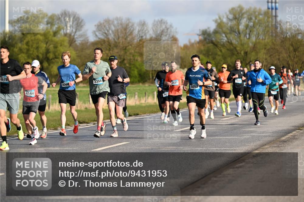 12.04.2026 - 45. Internationalen Wilhelmsburger Insellauf Dr. Thomas Lammeyer http://msf.ph/oto/9431953 12.04.2026 09:13:28 Laufen 4975, 4144, 4068, 3355, 4294, 4994, 2627, 5685, 5052 meine-sportfotos.de