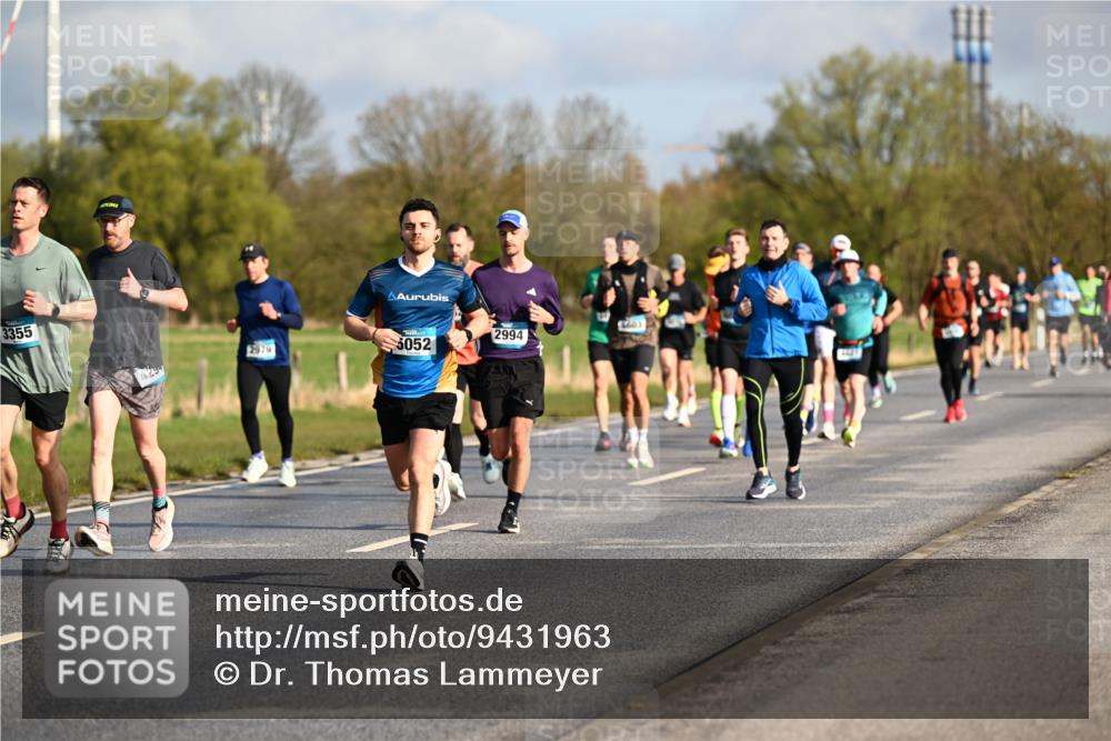 12.04.2026 - 45. Internationalen Wilhelmsburger Insellauf Dr. Thomas Lammeyer http://msf.ph/oto/9431963 12.04.2026 09:13:30 Laufen 3355, 2979, 5052, 2994, 6600 meine-sportfotos.de