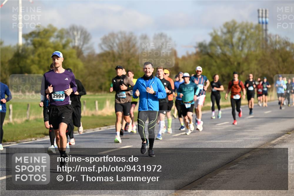 12.04.2026 - 45. Internationalen Wilhelmsburger Insellauf Dr. Thomas Lammeyer http://msf.ph/oto/9431972 12.04.2026 09:13:32 Laufen 2994 meine-sportfotos.de