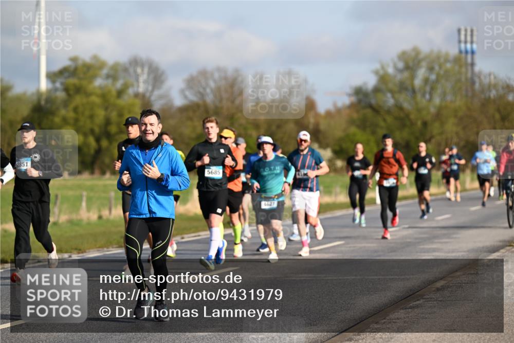 12.04.2026 - 45. Internationalen Wilhelmsburger Insellauf Dr. Thomas Lammeyer http://msf.ph/oto/9431979 12.04.2026 09:13:33 Laufen 2851, 5685, 4621 meine-sportfotos.de