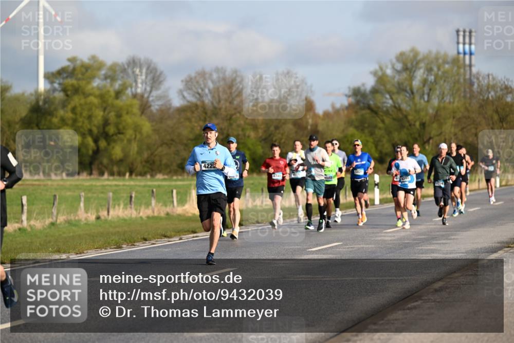 12.04.2026 - 45. Internationalen Wilhelmsburger Insellauf Dr. Thomas Lammeyer http://msf.ph/oto/9432039 12.04.2026 09:13:42 Laufen  meine-sportfotos.de